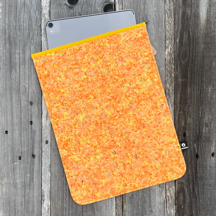 Läppärisuoja Tieksmäki 14” | oranssi-keltainen