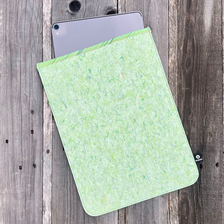 Läppärisuoja Tieksmäki  14” | limenvihreä