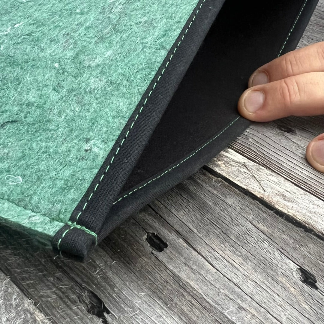 Läppärisuoja Tieksmäki 14” | vaaleanvihreä-musta