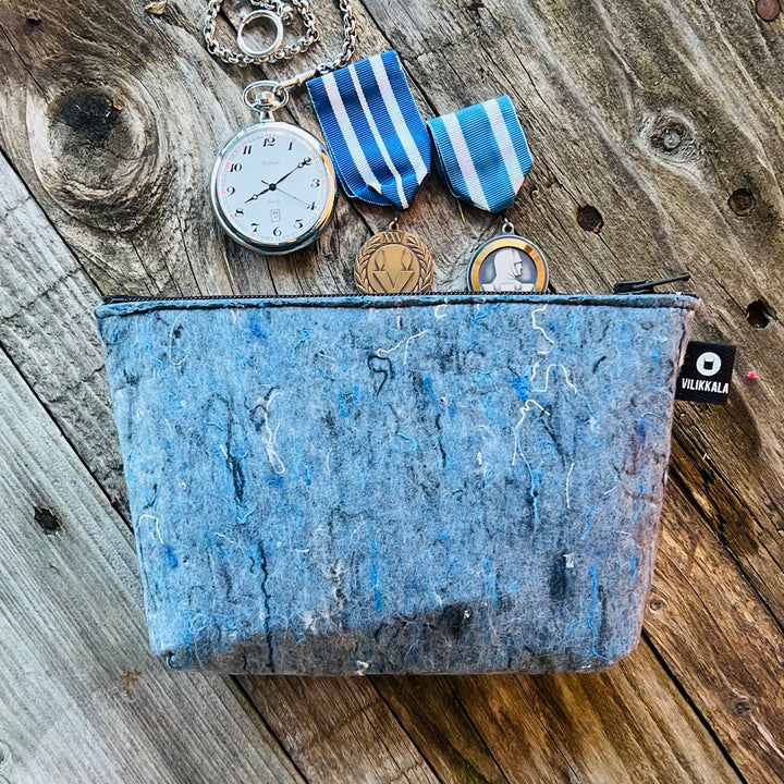Accessory bag METSÄJAANU blue removable textile felt 15x20cm