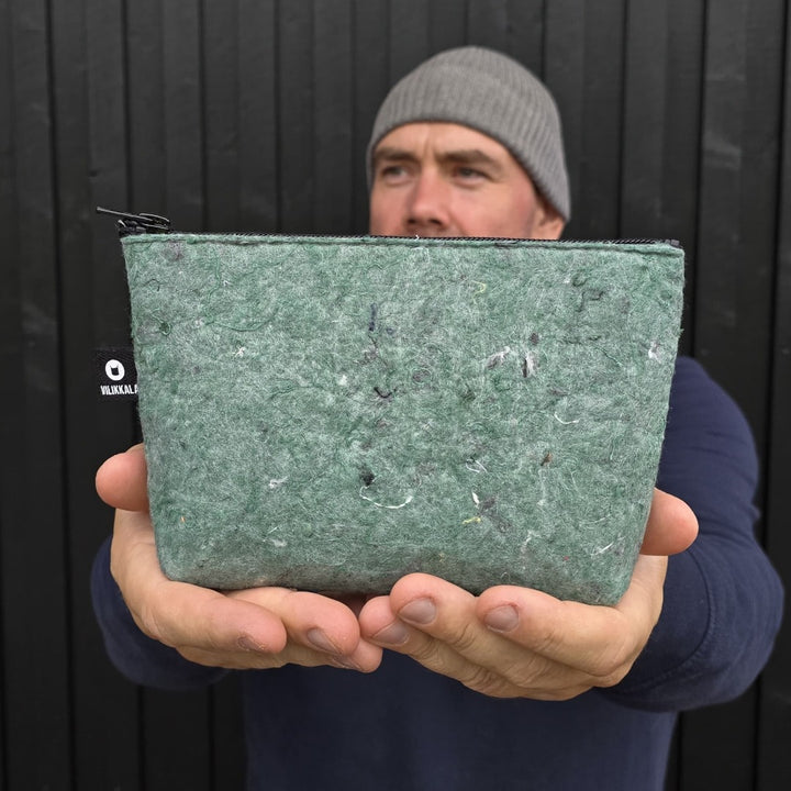 Accessory bag METSÄJAANU light green removable textile felt 15x20cm