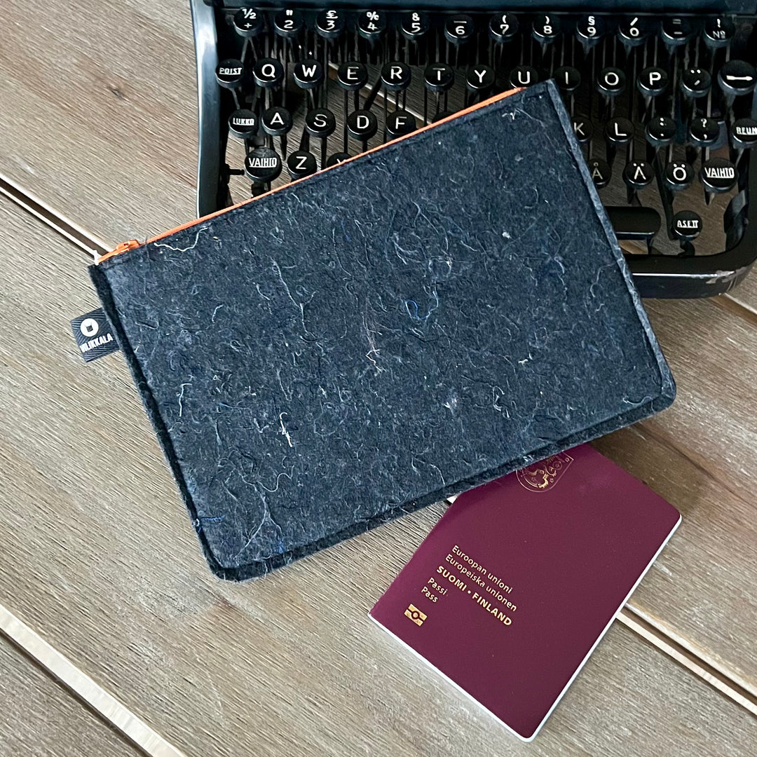 Accessory bag METSÄJAANU light green removable textile felt 15x20cm