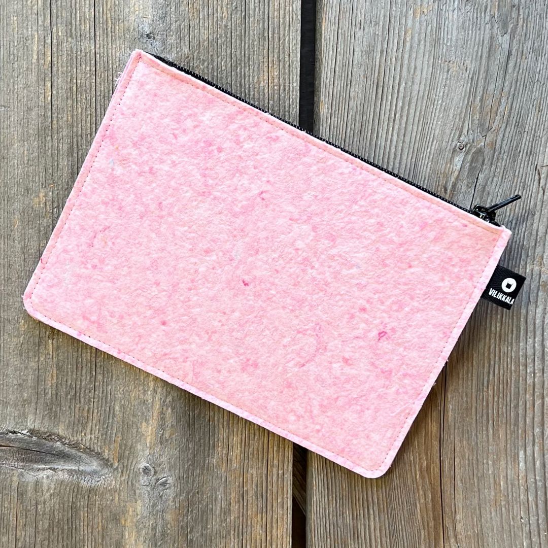 Tarvikepussi METSÄKULMA pinkki poistotekstiilihuopa 16x23cm