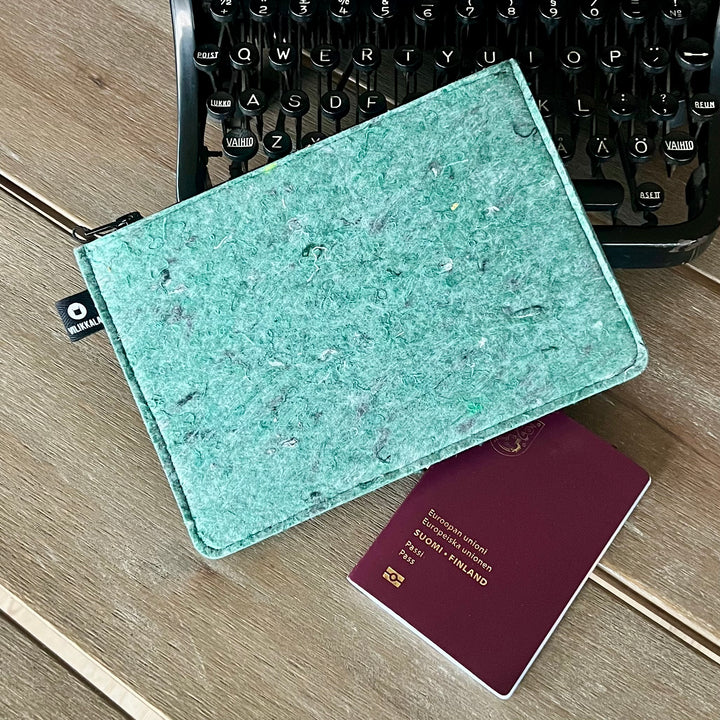 Accessory bag METSÄJAANU light green removable textile felt 15x20cm