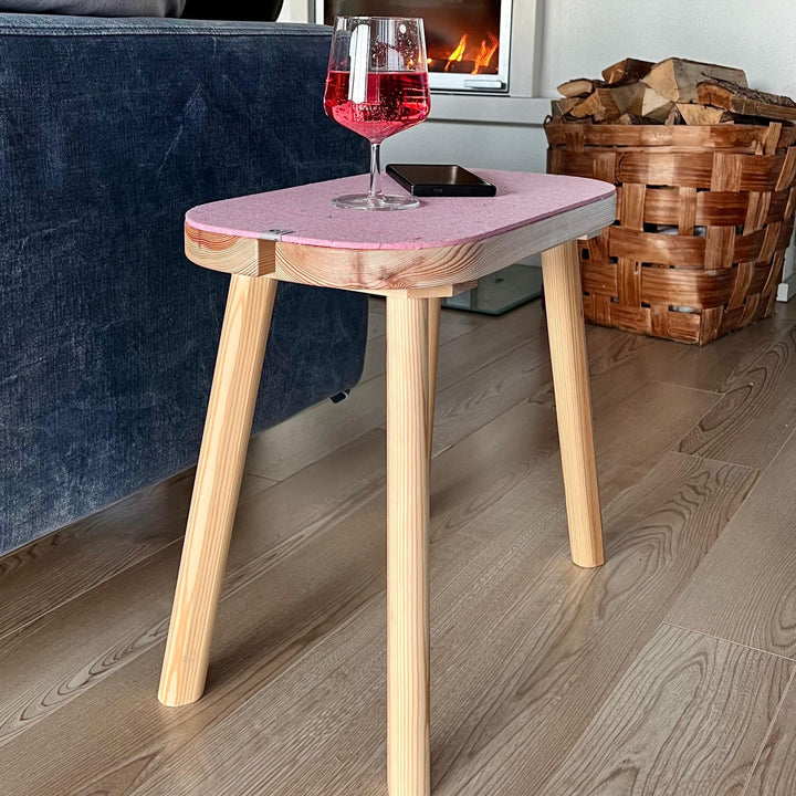 Jakkara | Vintage | käsittelemätön puu | 48*27*43 cm